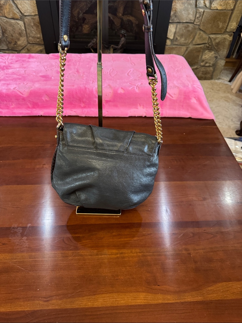 MCM VINTAGE Black Leather Crossbody with Gold Hardware - Picture 2 of 11